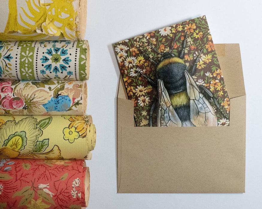 Bumblebee Brown - Note Card - Art Department LLC