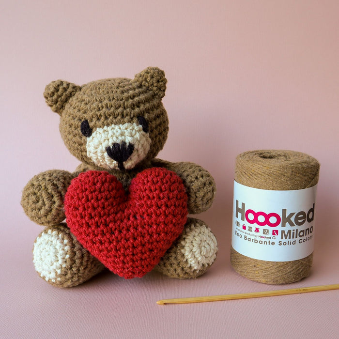 Hoooked Amigurumi DIY Kit W/Eco Barbante Yarn